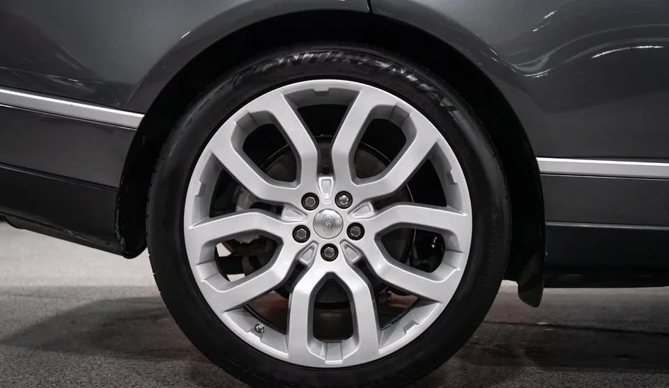 2015 Land Rover Range Rover L405 - Image 11 of 20