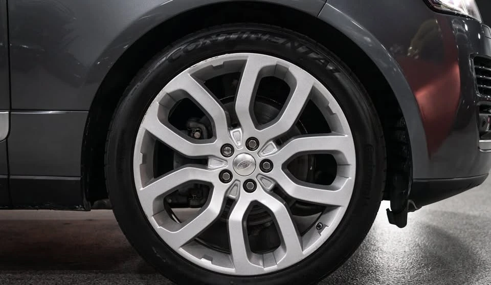 2015 Land Rover Range Rover L405 - Image 12 of 20