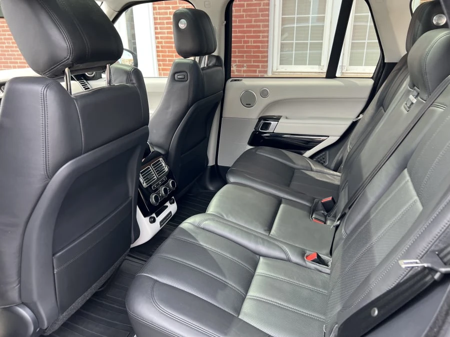 2015 Land Rover Range Rover L405 - Image 6 of 12