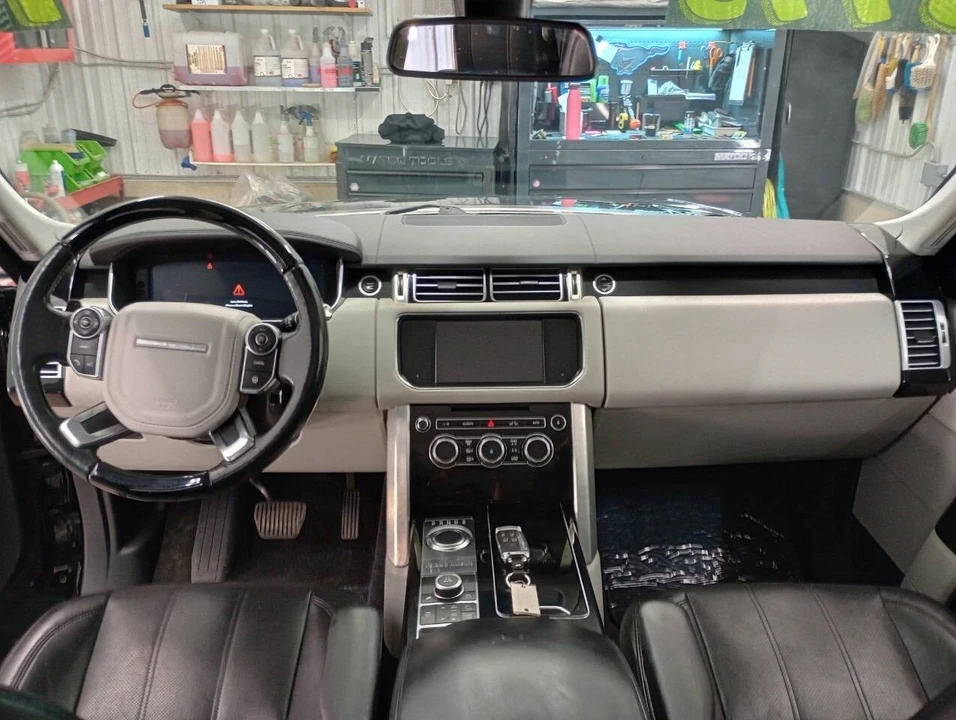 2015 Land Rover Range Rover L405 - Image 8 of 13