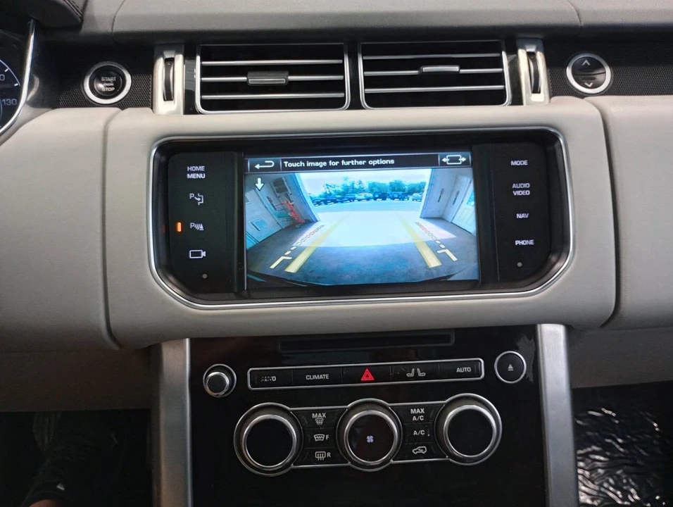 2015 Land Rover Range Rover L405 - Image 11 of 13