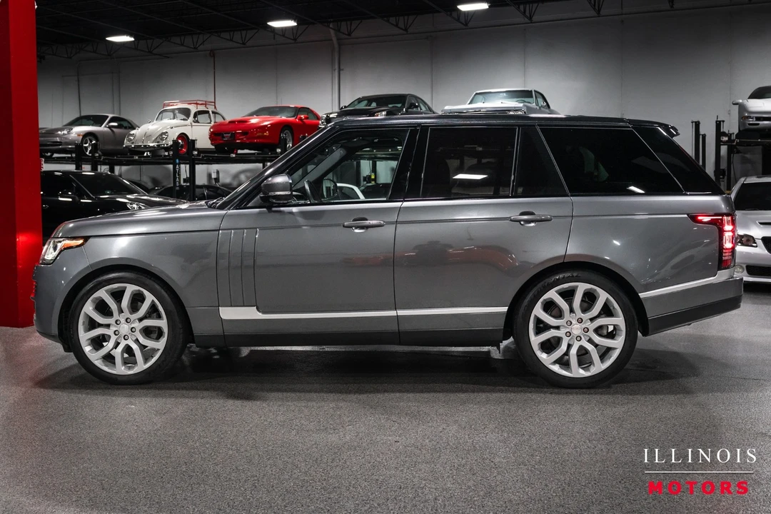 2015 Land Rover Range Rover L405 - Image 2 of 31