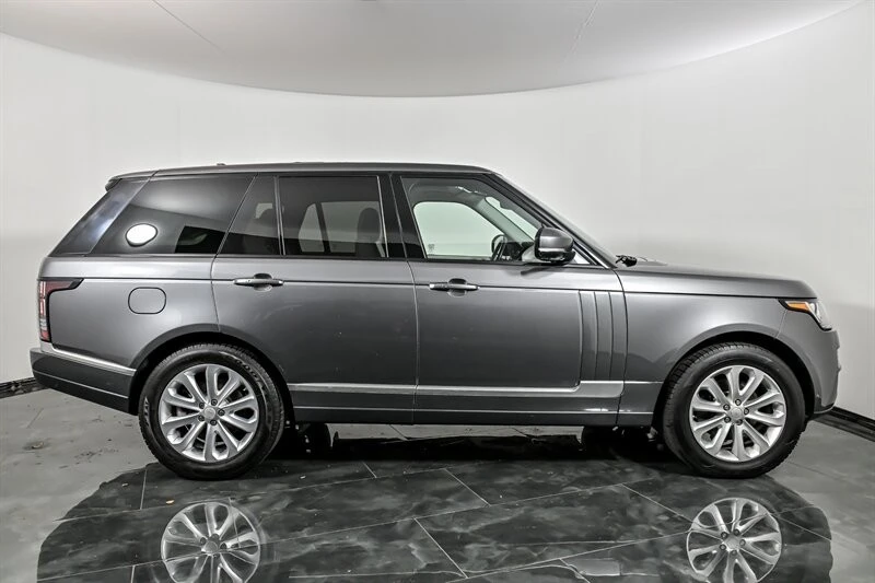 2015 Land Rover Range Rover L405 - Image 10 of 31