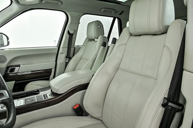 2015 Land Rover Range Rover L405 - Image 17 of 31