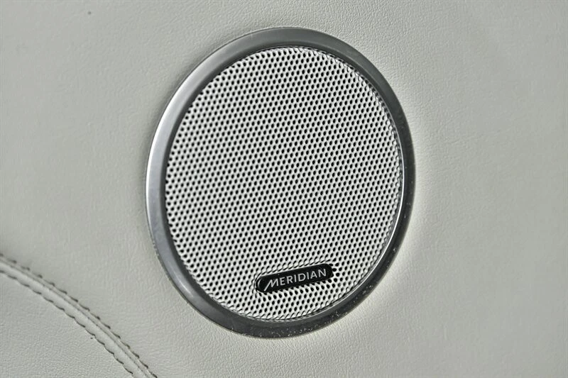 2015 Land Rover Range Rover L405 - Image 14 of 31