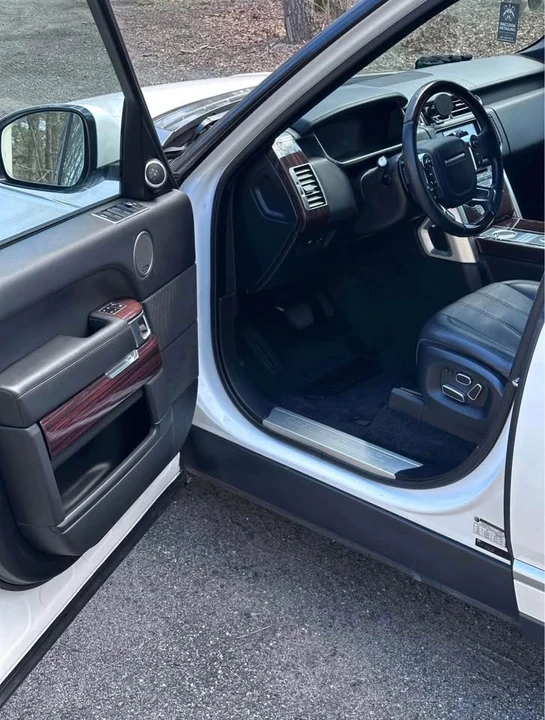 2015 Land Rover Range Rover L405 - Image 10 of 20