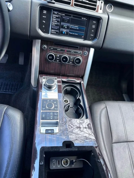 2015 Land Rover Range Rover L405 - Image 16 of 20