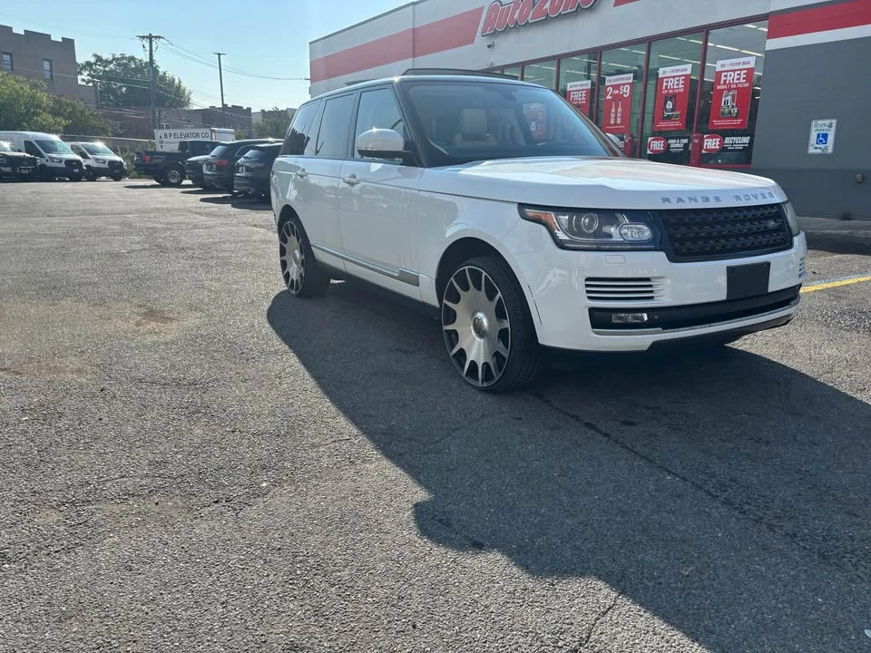 2015 Land Rover Range Rover L405 - Image 10 of 13