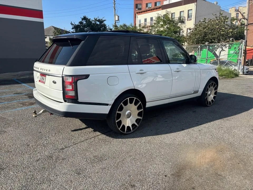 2015 Land Rover Range Rover L405 - Image 8 of 13