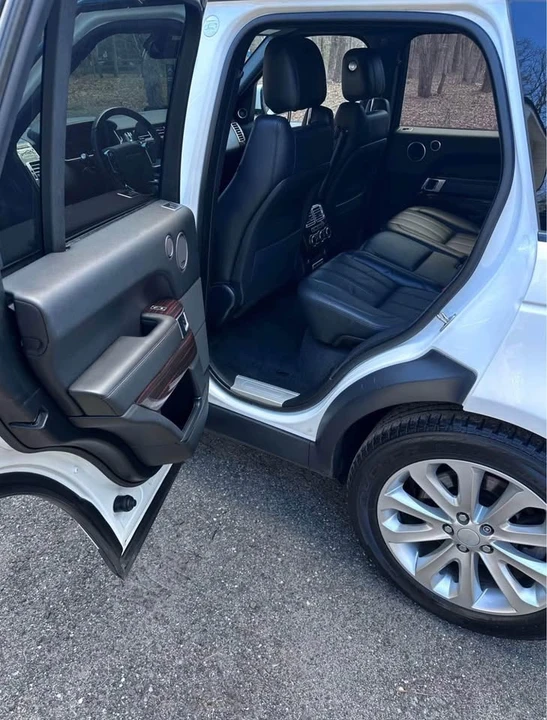 2015 Land Rover Range Rover L405 - Image 17 of 20