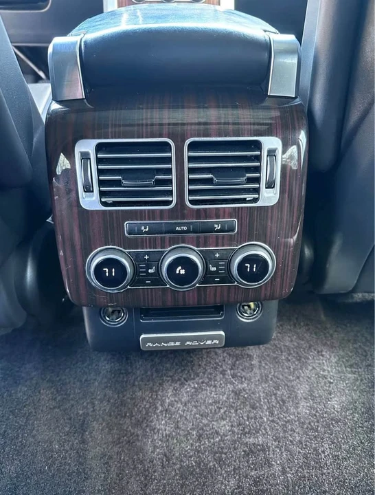 2015 Land Rover Range Rover L405 - Image 18 of 20