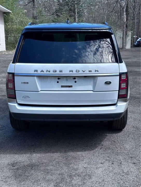 2015 Land Rover Range Rover L405 - Image 8 of 20