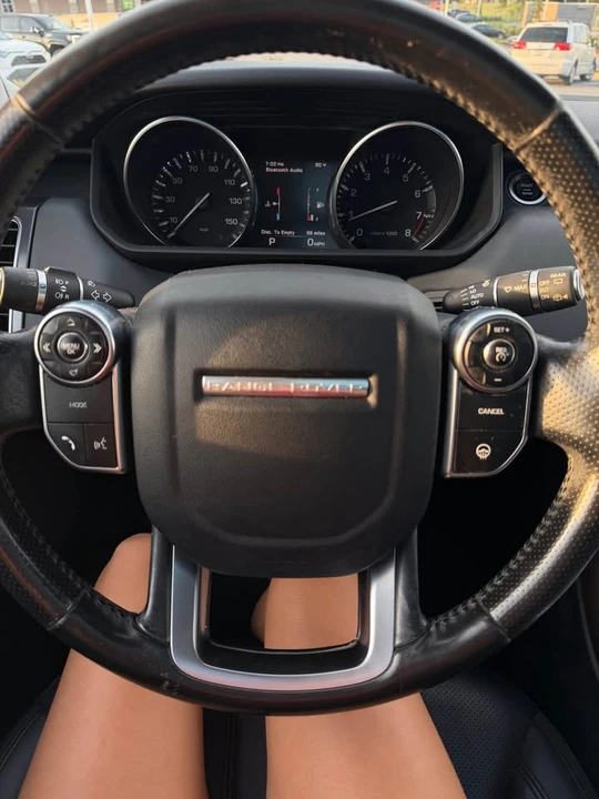 2015 Land Rover Range Rover L405 - Image 8 of 15