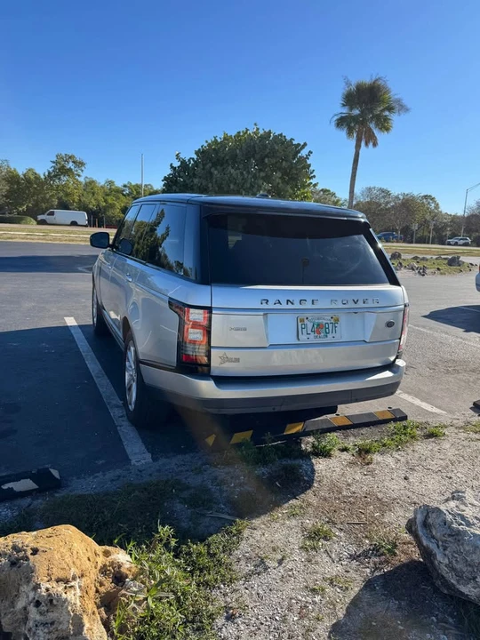 2015 Land Rover Range Rover L405 - Image 5 of 8