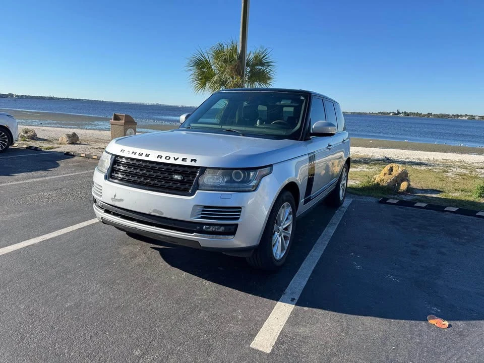 2015 Land Rover Range Rover L405 - Image 2 of 19