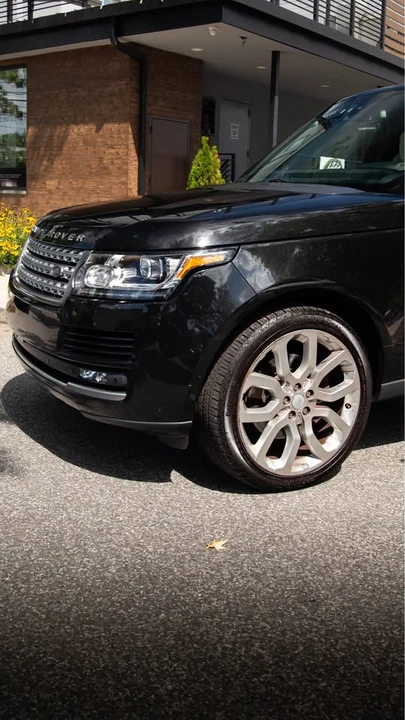 2015 Land Rover Range Rover L405 - Image 4 of 16