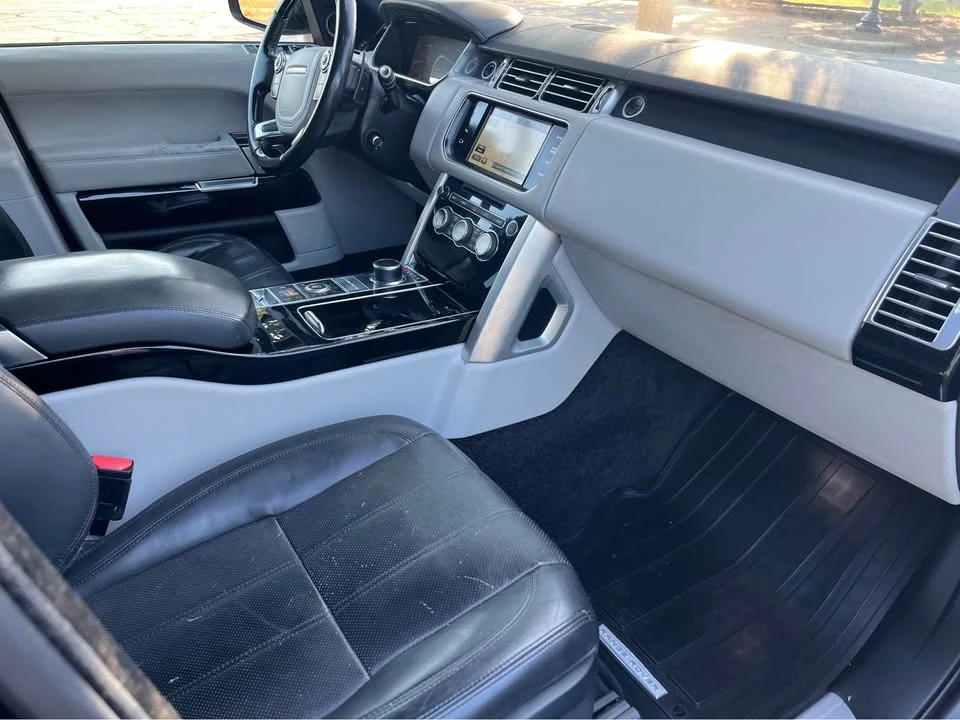2015 Land Rover Range Rover L405 - Image 11 of 16