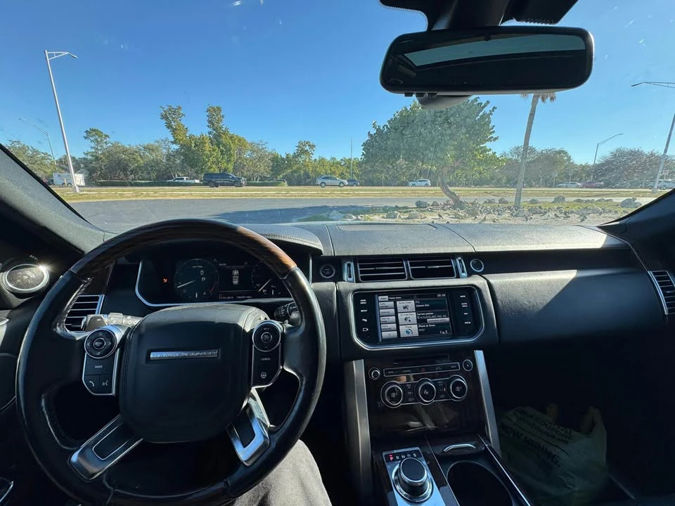 2015 Land Rover Range Rover L405 - Image 17 of 20