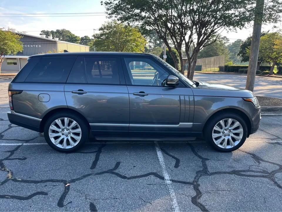 2015 Land Rover Range Rover L405 - Image 6 of 15