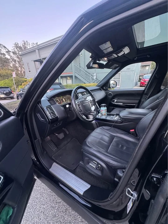 2015 Land Rover Range Rover L405 - Image 12 of 17