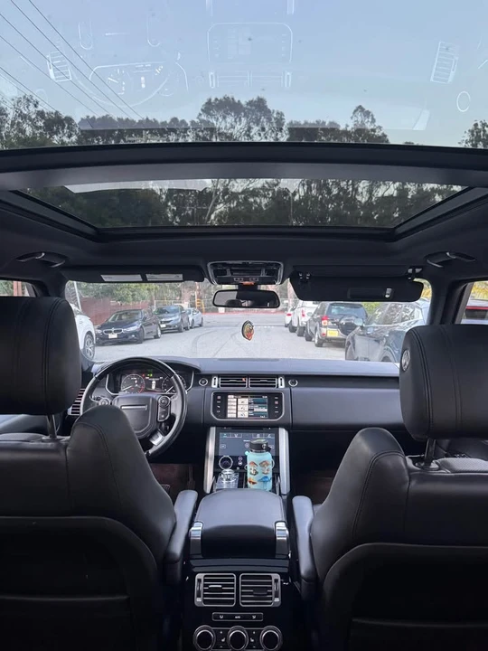 2015 Land Rover Range Rover L405 - Image 15 of 17