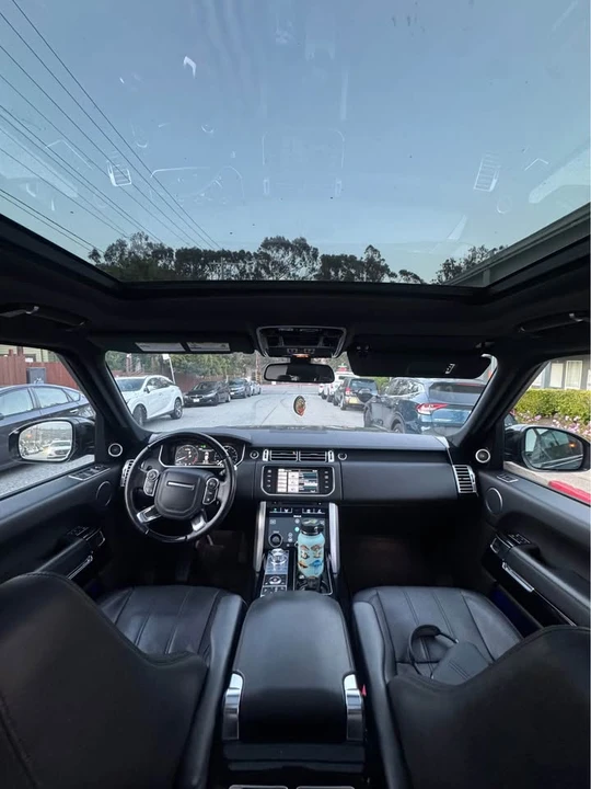 2015 Land Rover Range Rover L405 - Image 11 of 17