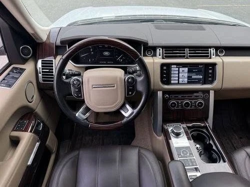 2015 Land Rover Range Rover L405 - Image 9 of 19