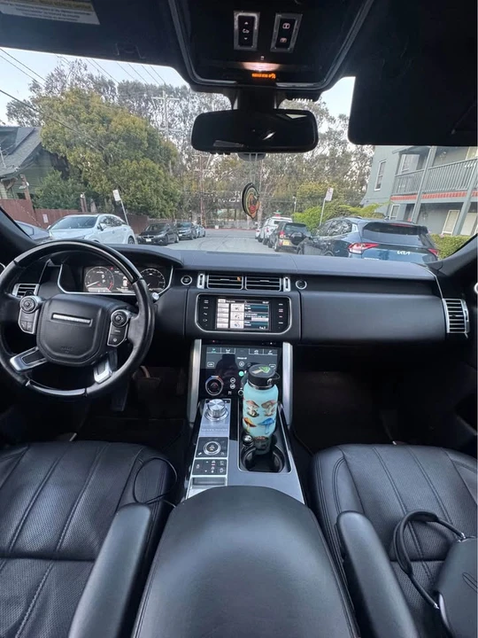 2015 Land Rover Range Rover L405 - Image 10 of 17