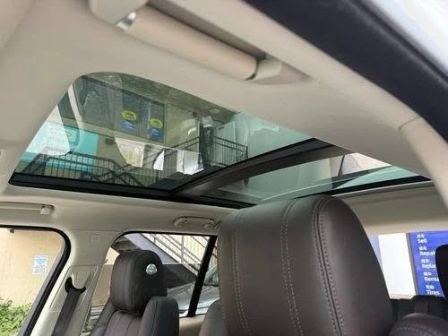 2015 Land Rover Range Rover L405 - Image 14 of 19