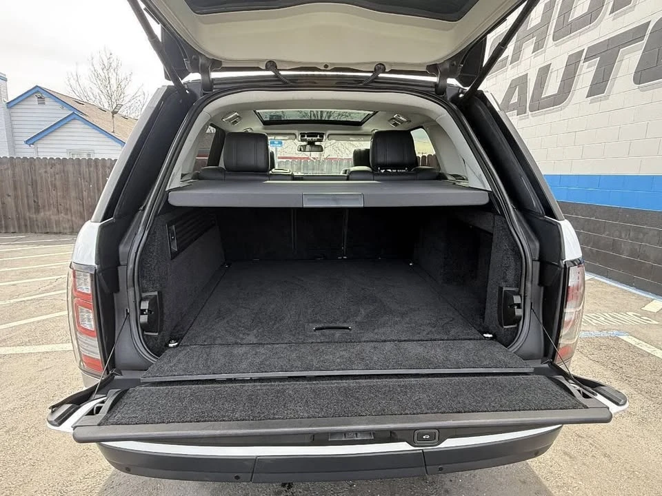 2015 Land Rover Range Rover L405 - Image 17 of 20