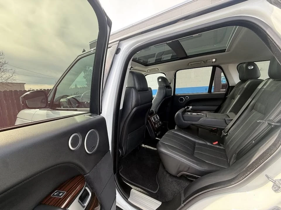 2015 Land Rover Range Rover L405 - Image 14 of 20
