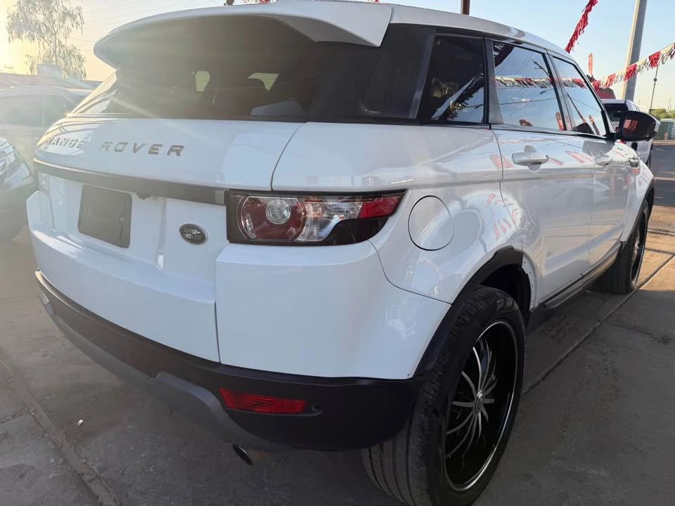 2015 Land Rover Range Rover L405 - Image 4 of 10