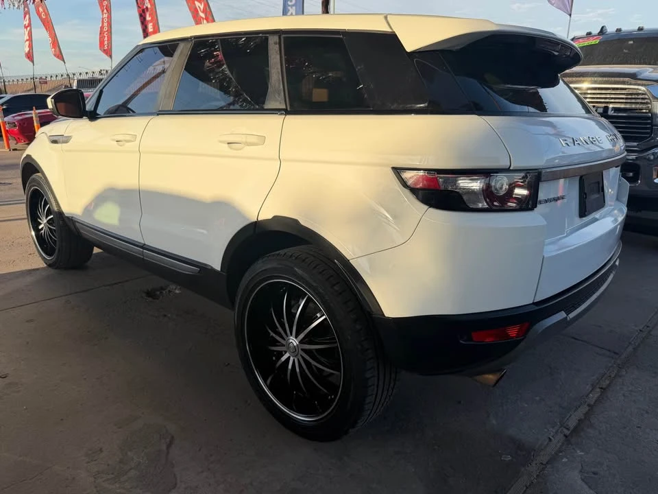2015 Land Rover Range Rover L405 - Image 3 of 10