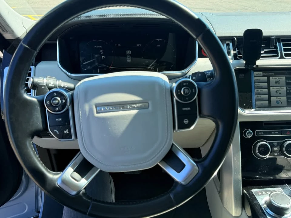 2015 Land Rover Range Rover L405 - Image 13 of 19