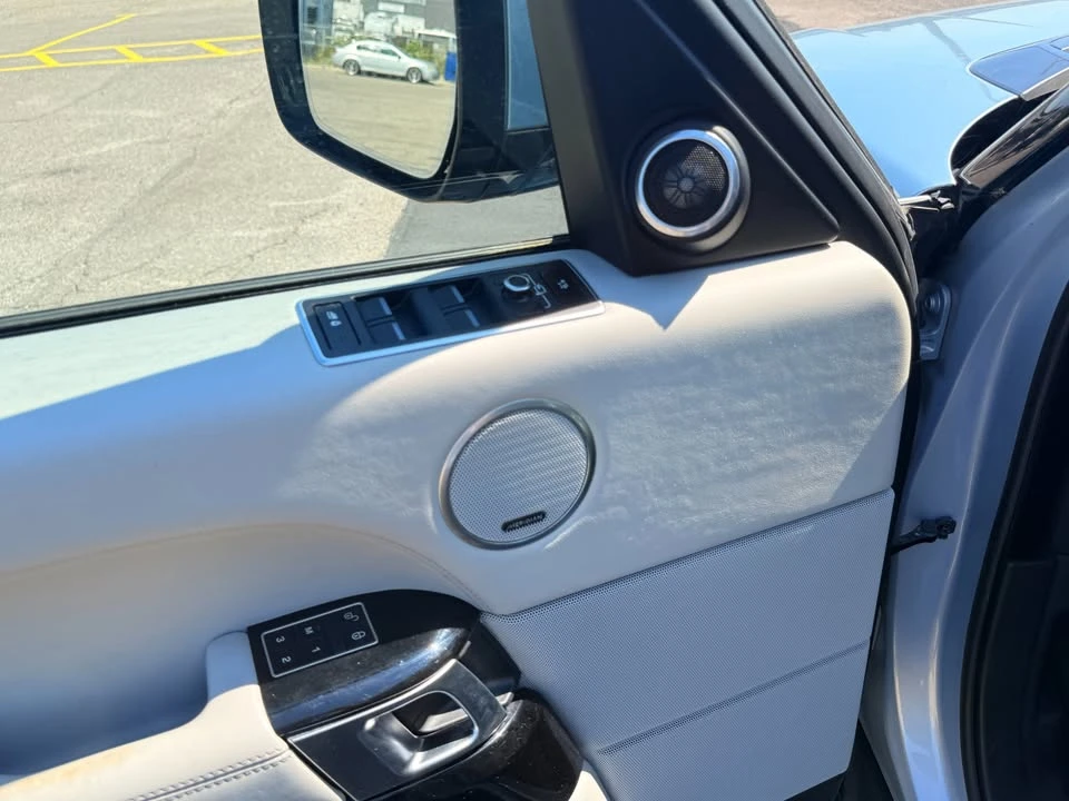 2015 Land Rover Range Rover L405 - Image 18 of 19