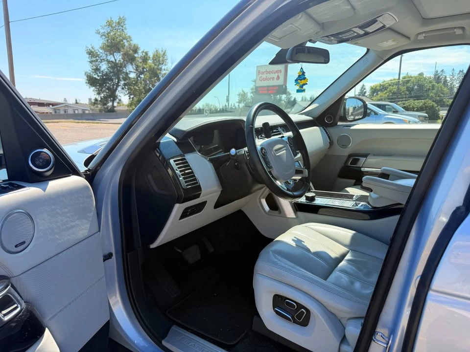 2015 Land Rover Range Rover L405 - Image 10 of 19