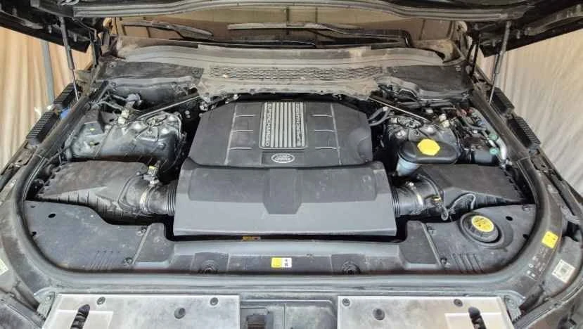 2015 Land Rover Range Rover L405 - Image 5 of 7