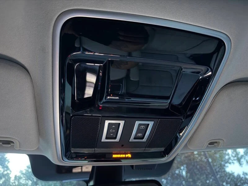 2015 Land Rover Range Rover L405 - Image 14 of 20