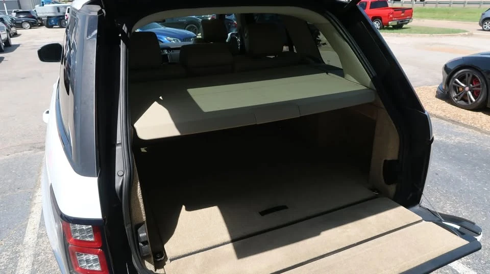 2015 Land Rover Range Rover L405 - Image 15 of 20