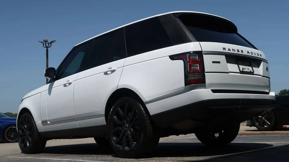 2015 Land Rover Range Rover L405 - Image 13 of 20