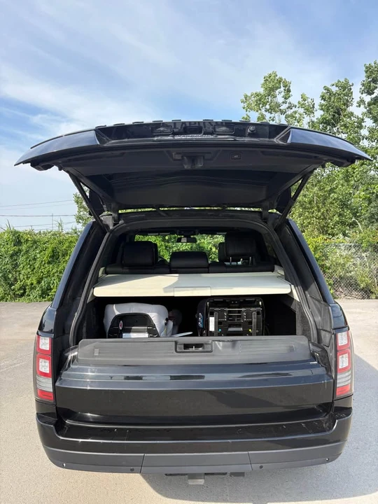 2015 Land Rover Range Rover L405 - Image 6 of 16