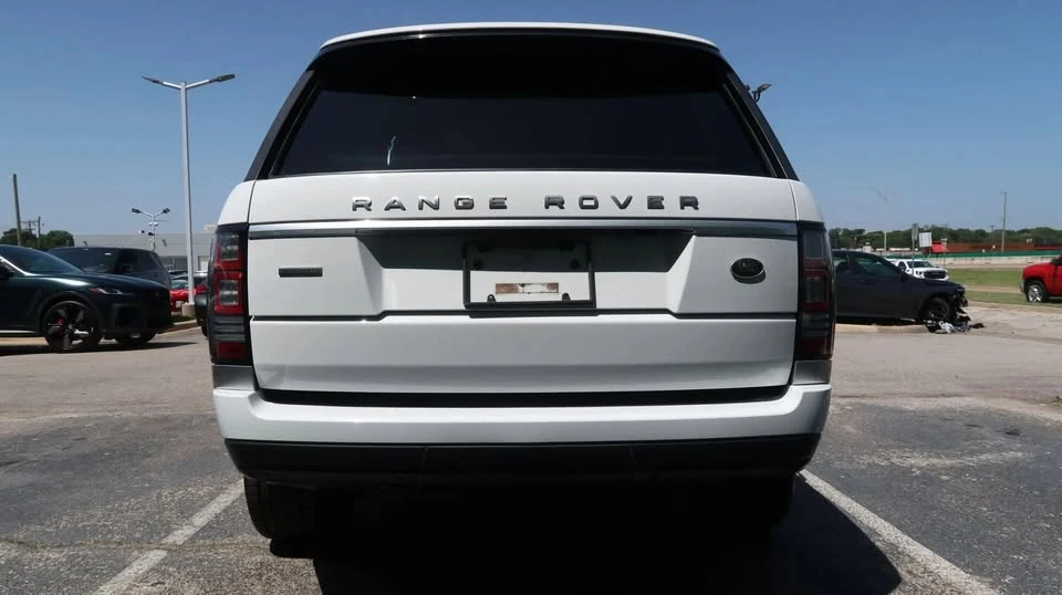 2015 Land Rover Range Rover L405 - Image 9 of 20