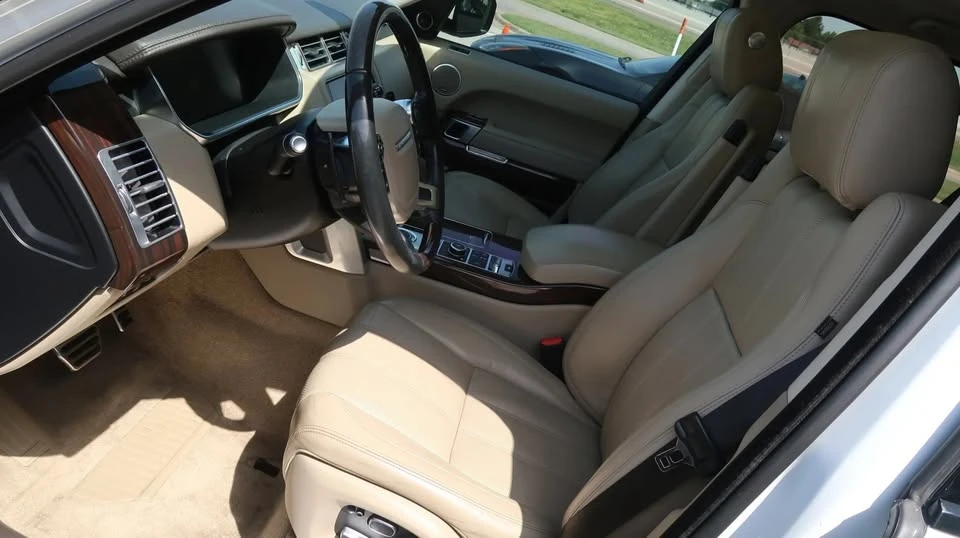 2015 Land Rover Range Rover L405 - Image 17 of 20