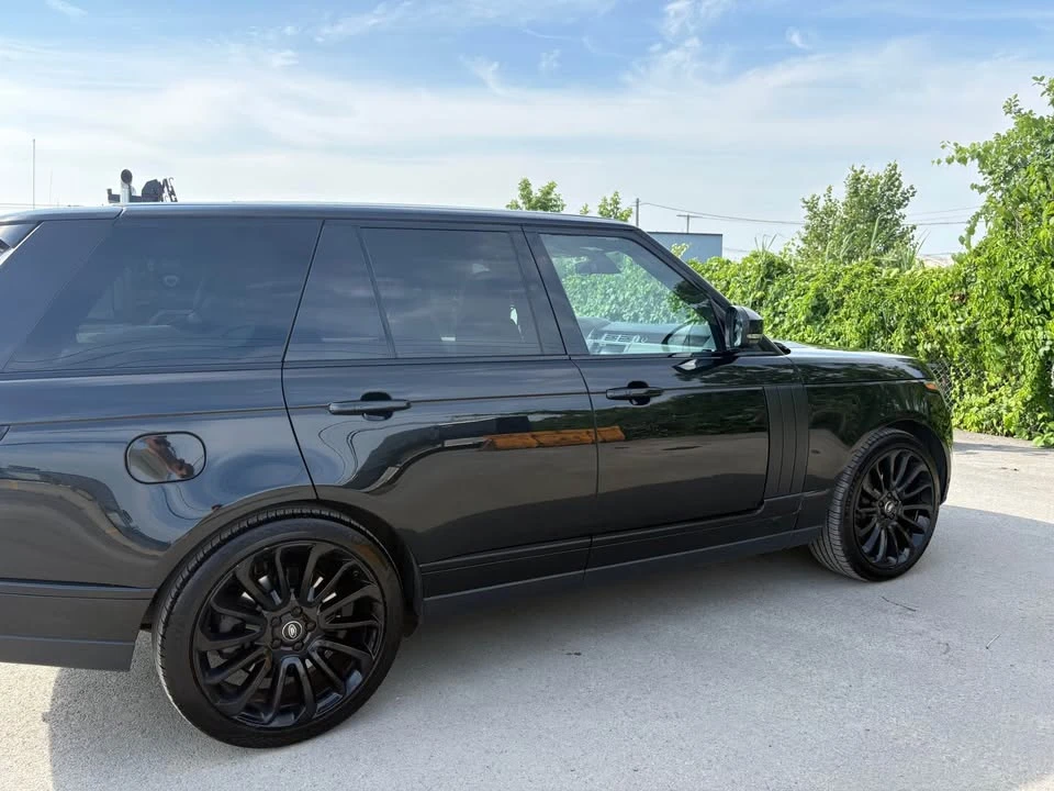 2015 Land Rover Range Rover L405 - Image 10 of 16