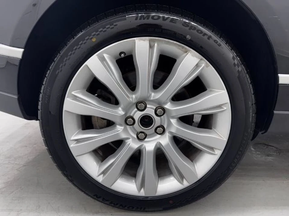 2015 Land Rover Range Rover L405 - Image 16 of 20