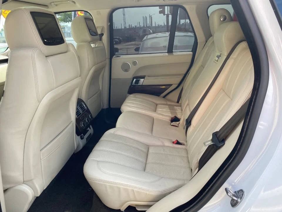 2015 Land Rover Range Rover L405 - Image 15 of 19
