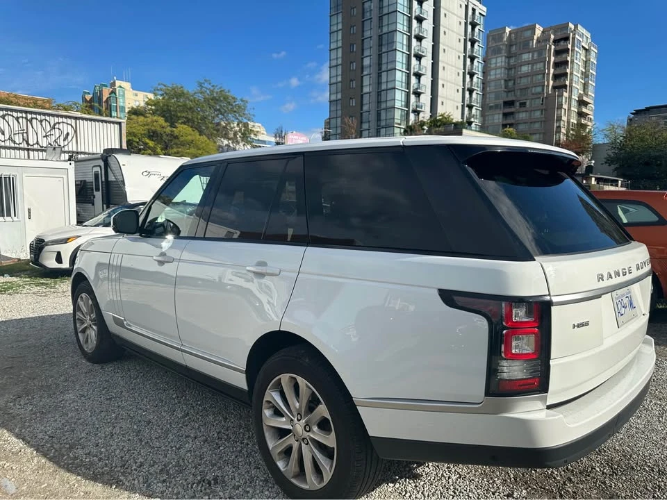 2015 Land Rover Range Rover L405 - Image 4 of 12