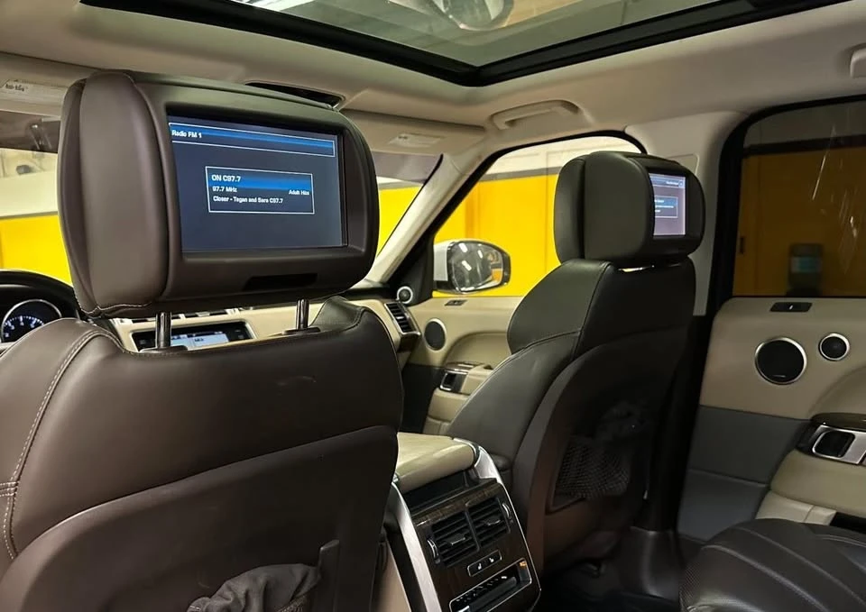 2015 Land Rover Range Rover L405 - Image 12 of 19