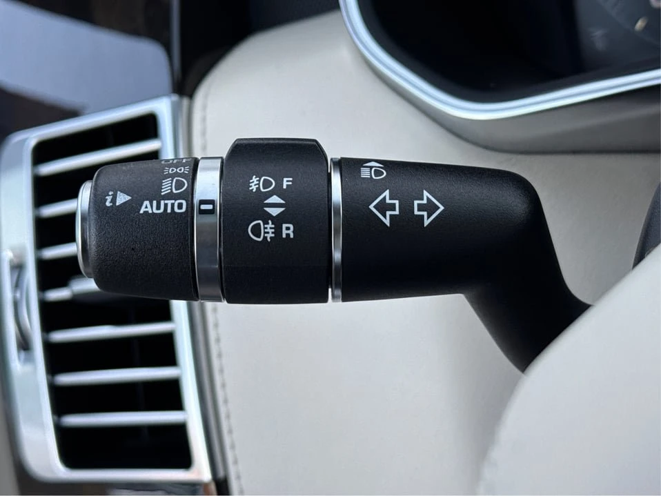 2015 Land Rover Range Rover L405 - Image 15 of 20