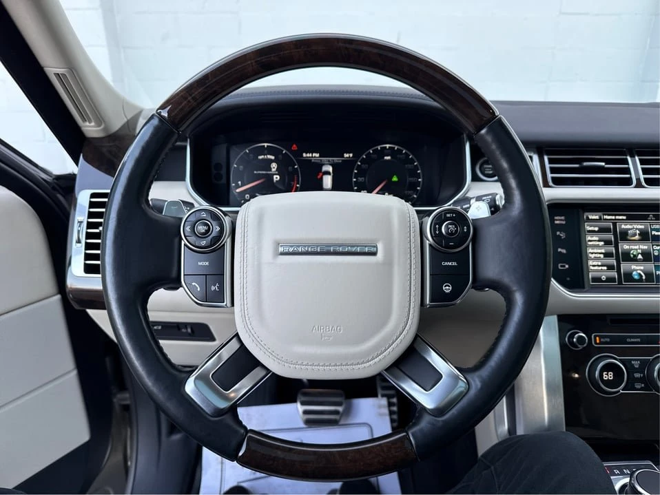 2015 Land Rover Range Rover L405 - Image 14 of 20